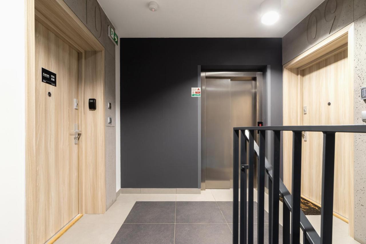 Апартаменты Studio Miodowa Krakow Kazimierz By Renters Экстерьер фото